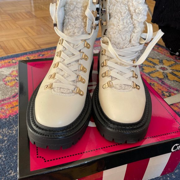 Circus by Sam Edelman White Boots - Picture 3 of 5